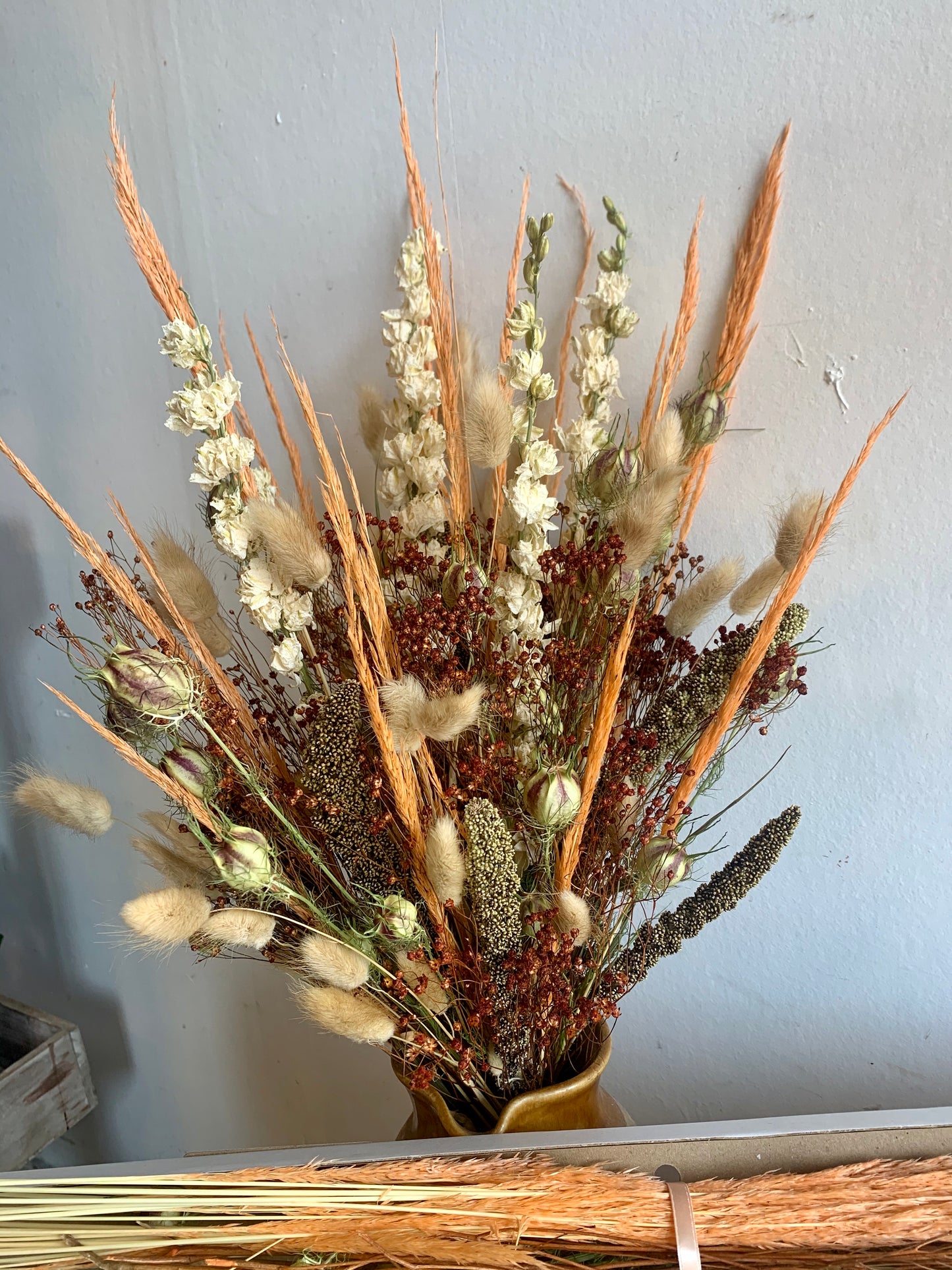 Dried & Wild Letterbox Flowers - Peachy image 3