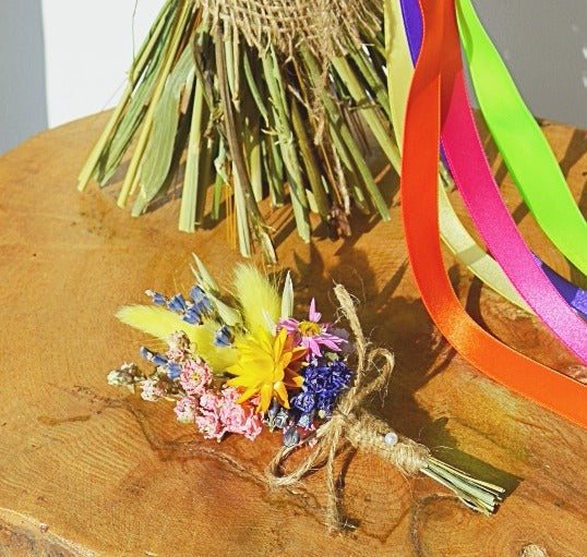 Festival Inspired Buttonhole image 0