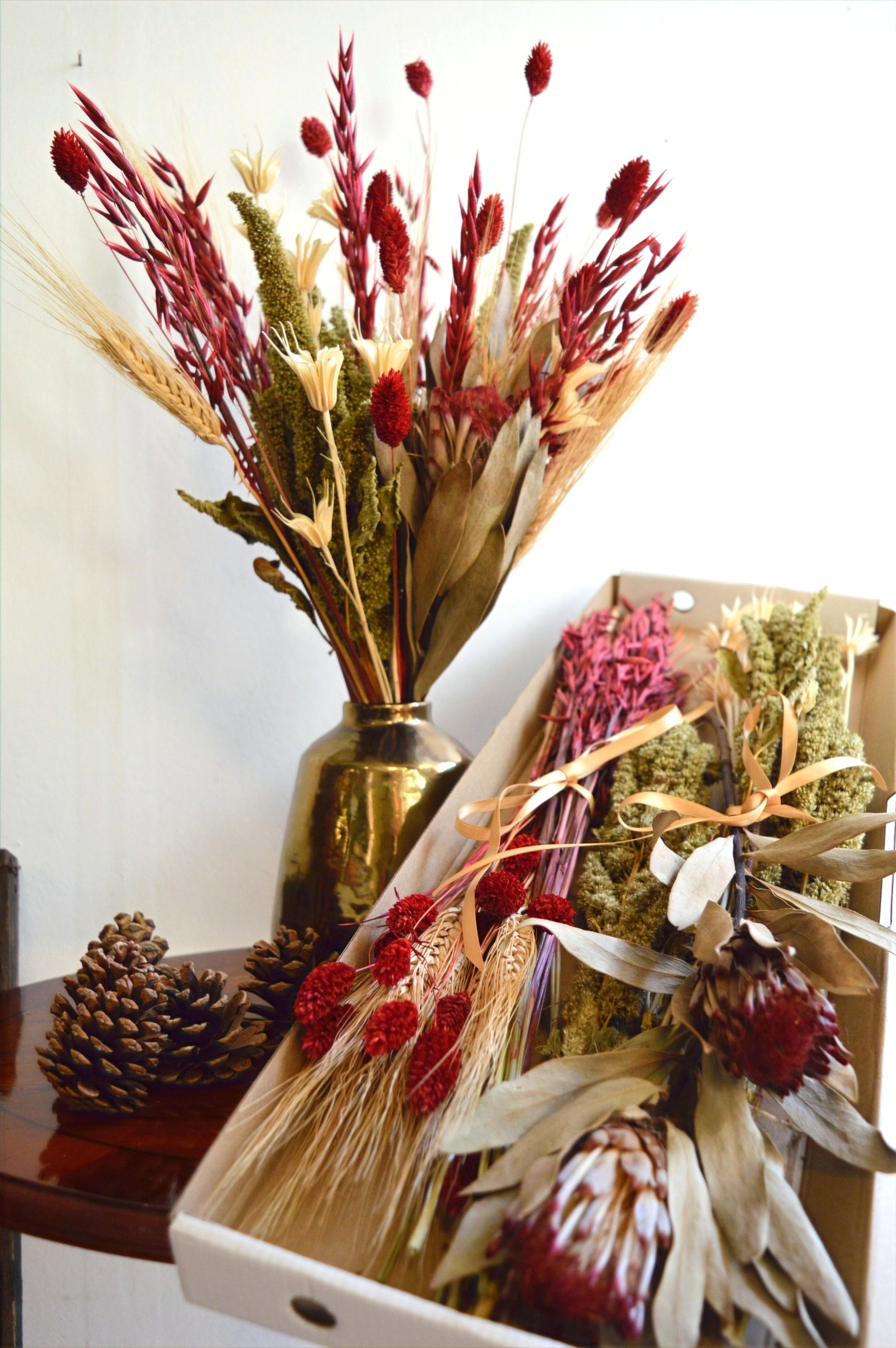 Winter Dried & Wild Letterbox Flowers image 4