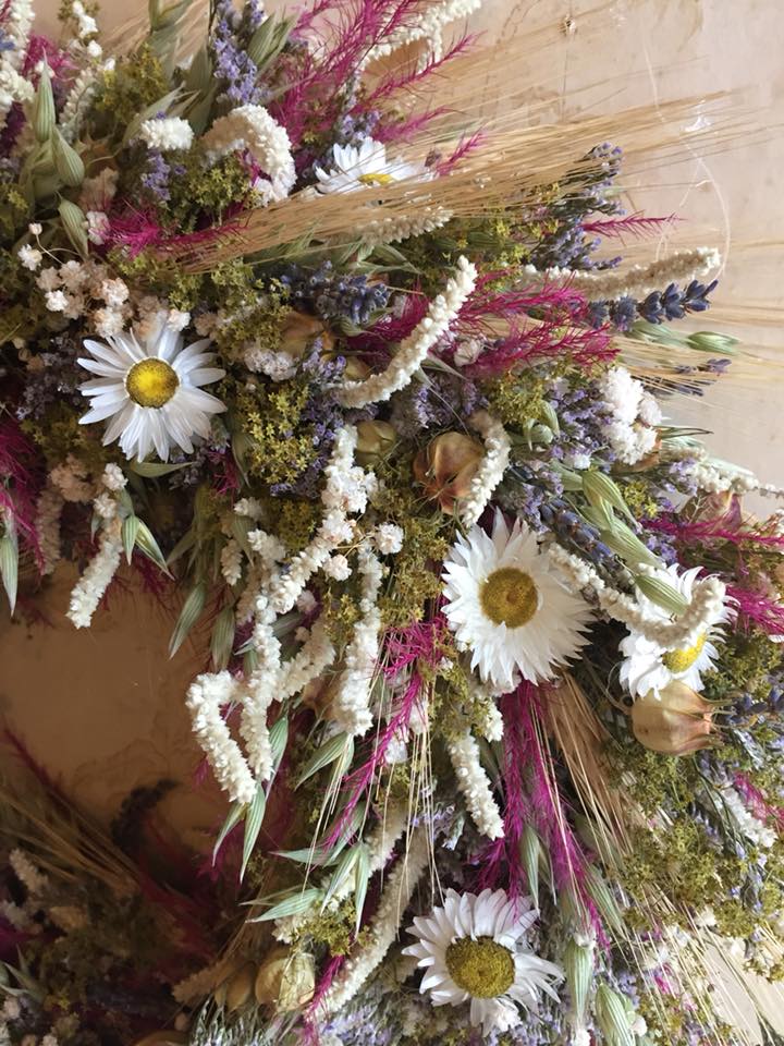Dried Flower Cottage Wreath image 2