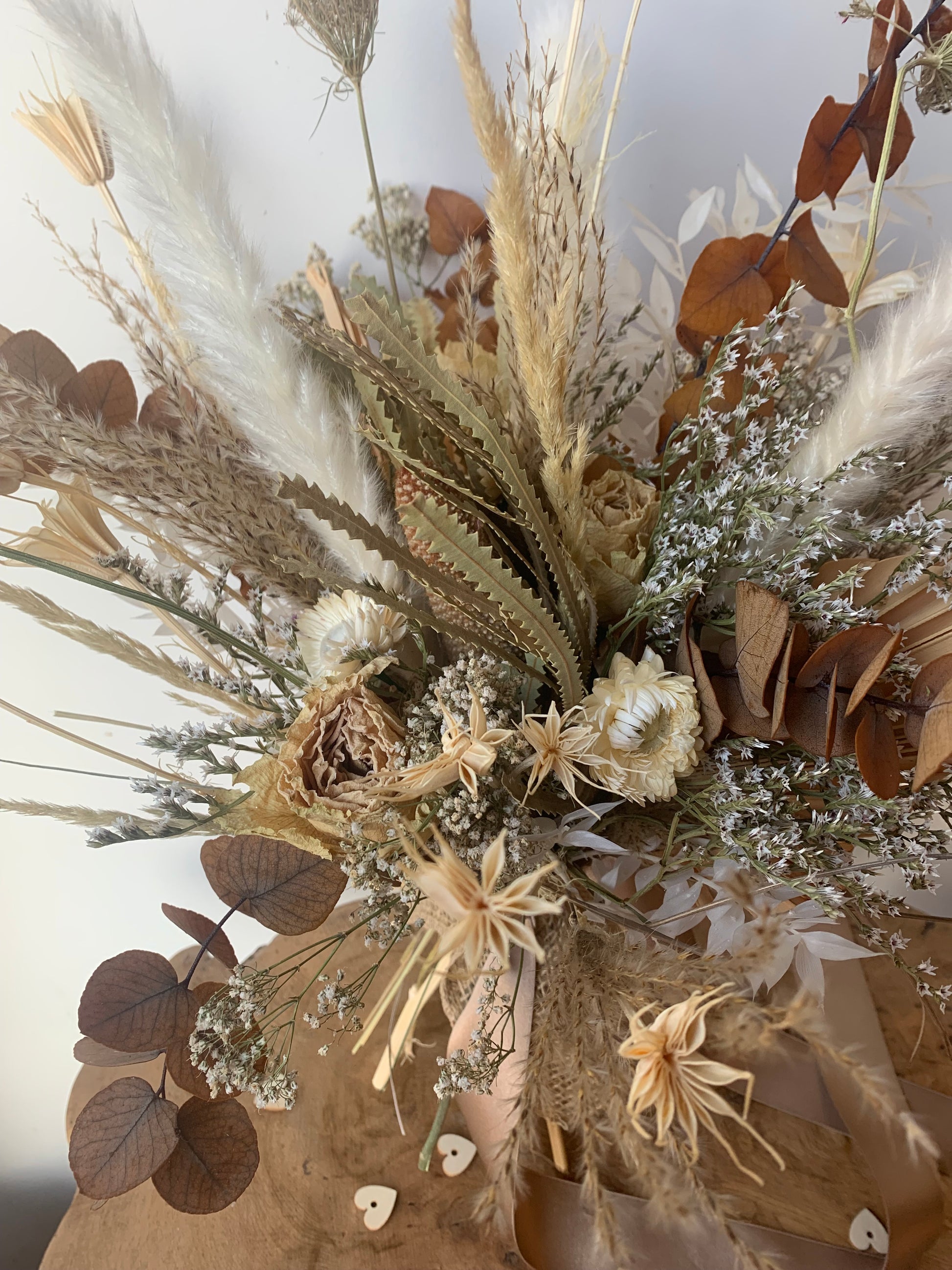 Natural and Browns bouquet image 4